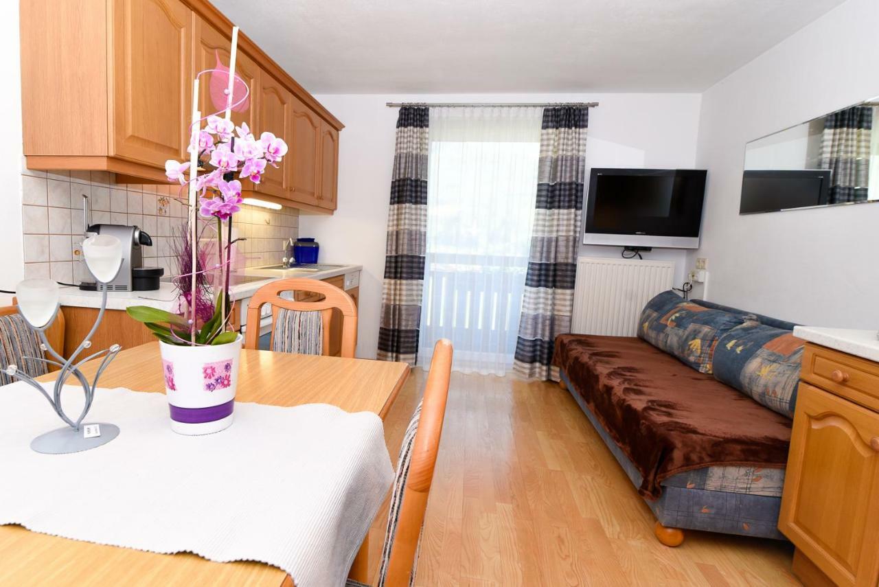 Appartement Haus Moser Sankt Michael im Lungau Bagian luar foto